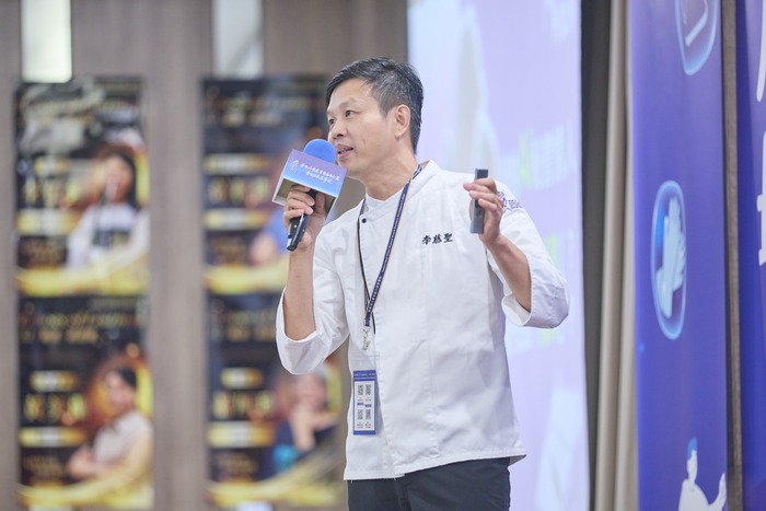 學習成長之聲—心路歷程 與談人—李慈聖老師