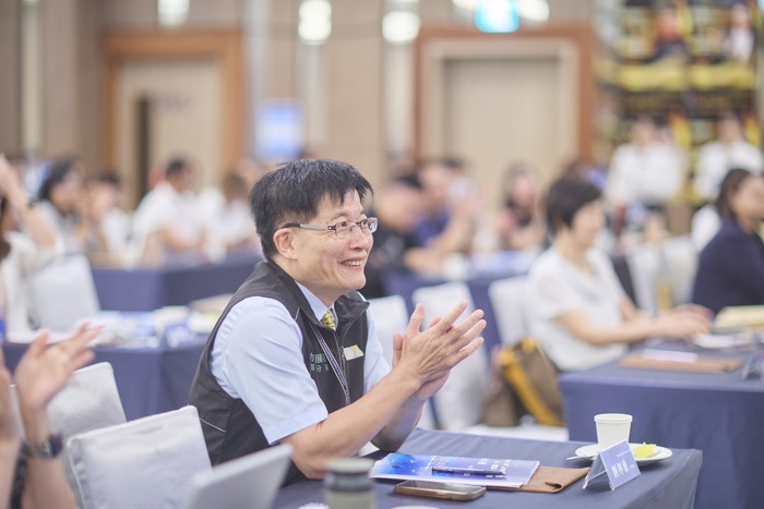 劉邦棟分署長鼓掌