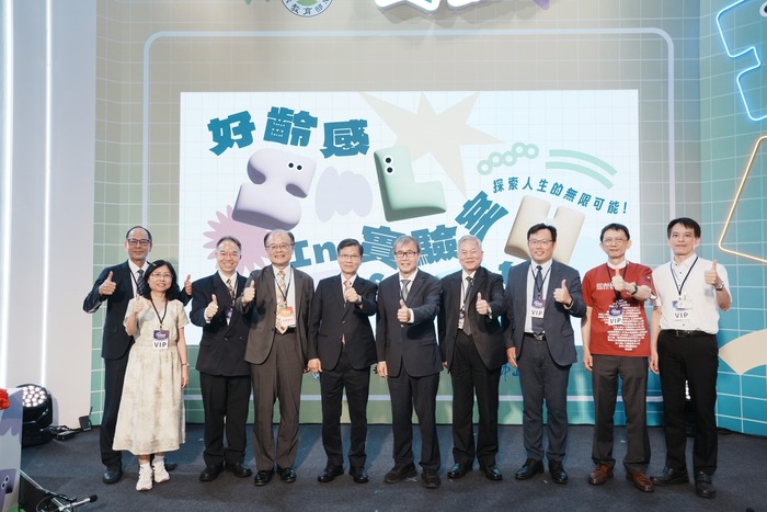 長官合照