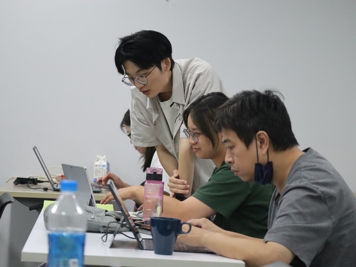 講師與學員互動
