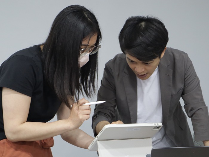 與講師討論圖片