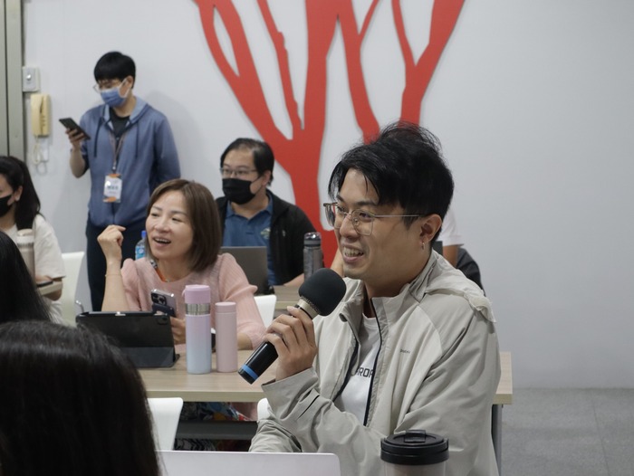踴躍發言圖片