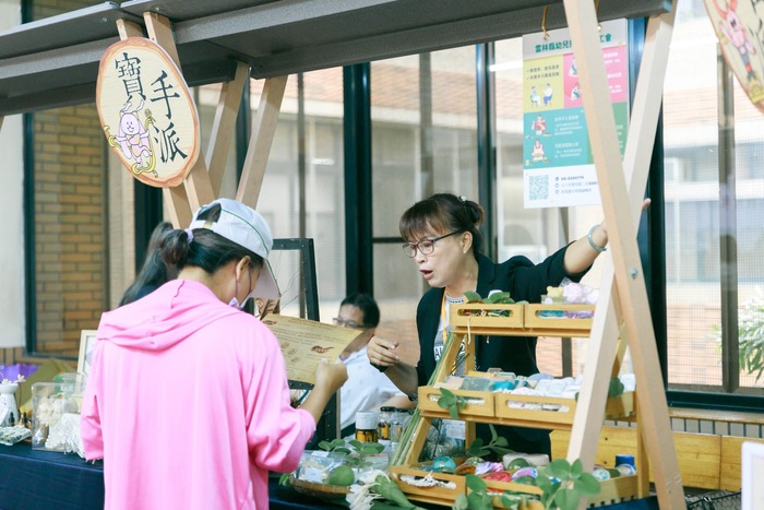 寶手派講師市集展覽