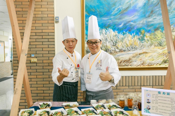 食力派講師合照