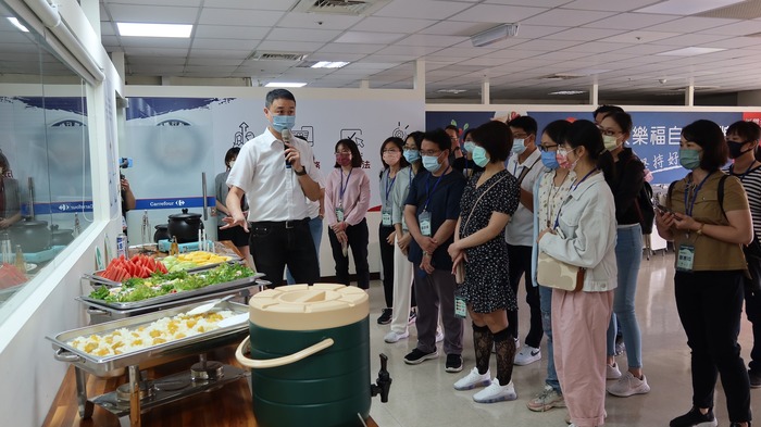 介紹使用永續食材製作的餐點
