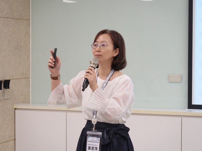 黃意萍 主任