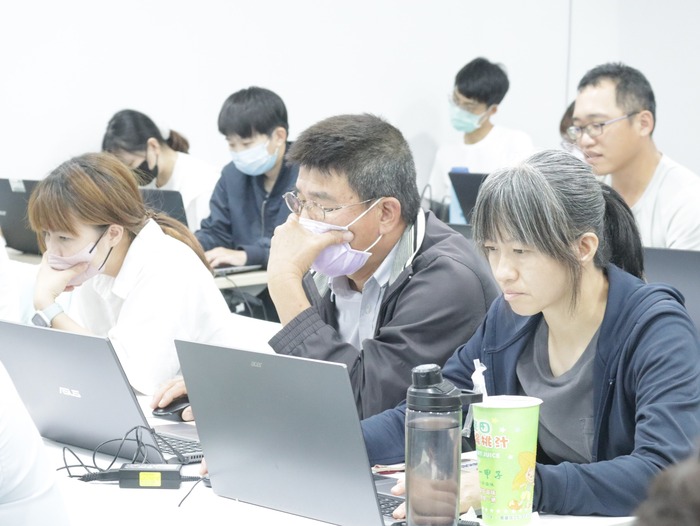 認真上課