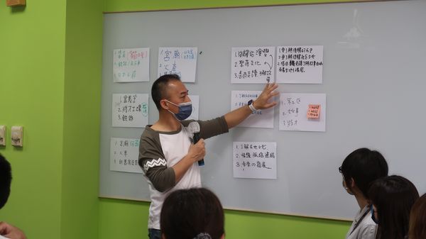 課程講師-洪震宇老師