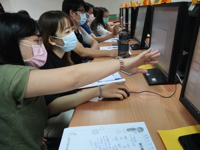 學員討論