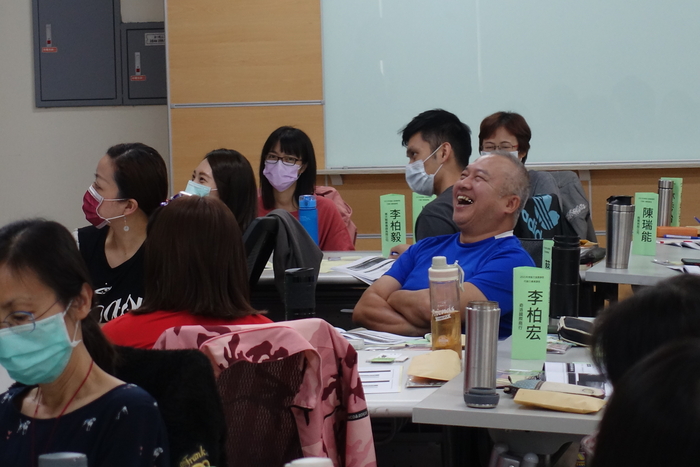 學員認真上課