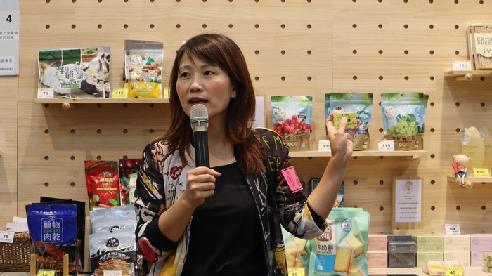 講師導覽家樂福影​響​力概念店